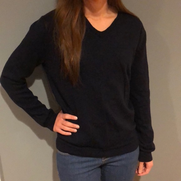 J. Crew Sweaters - J Crew navy v neck sweater.